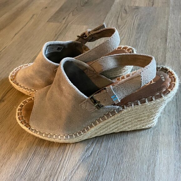 Toms Shoes - TOMS Gray Suede Espadrille Wedge Sandals Size 8.5 Minimalist Coastal Summer!